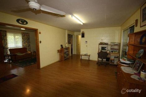 60 Montgomerie St, Gayndah, QLD 4625