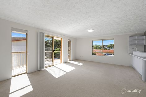 Property photo of 19/9 Ocean Street Coolangatta QLD 4225