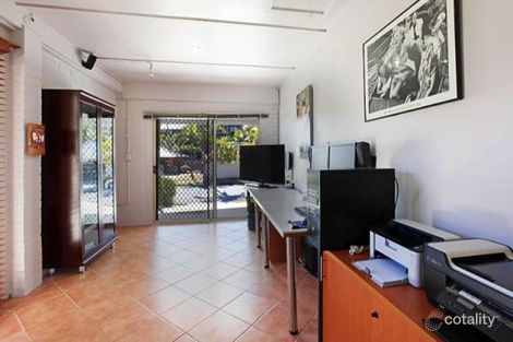 Property photo of 18 Yangoora Crescent Ashmore QLD 4214