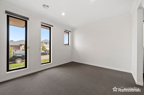 Property photo of 20 Lineker Drive Deanside VIC 3336