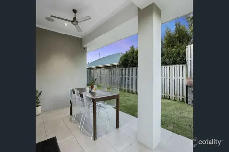 Property photo of 37 Cypress Circuit Coomera QLD 4209