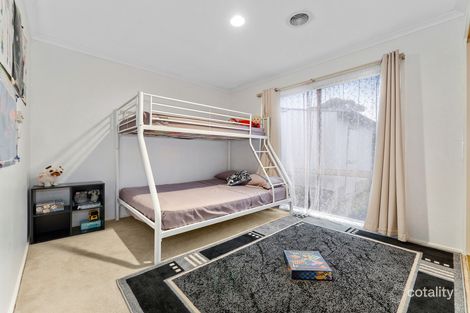 Property photo of 4 Dutton Close Lynbrook VIC 3975
