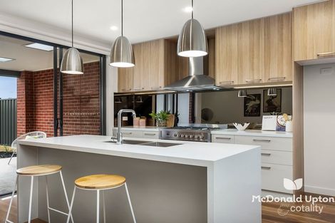 Property photo of 6 Ellenvale Avenue Pascoe Vale South VIC 3044