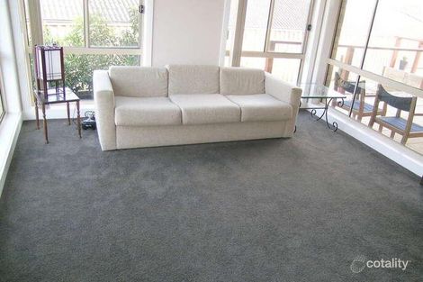 Property photo of 41 Viewgrand Drive Berwick VIC 3806