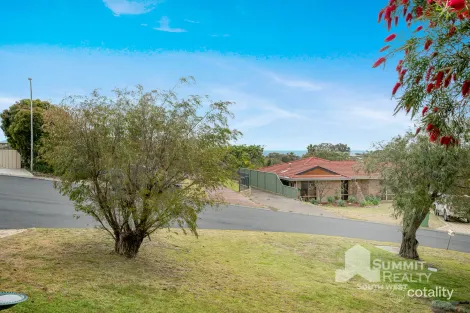 Property photo of 1 Riviera Place Binningup WA 6233