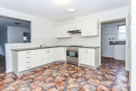 Property photo of 3 Gray Court Mooroolbark VIC 3138