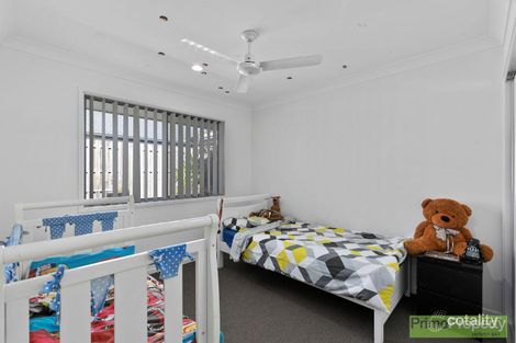 Property photo of 14 Dawes Crescent Urraween QLD 4655
