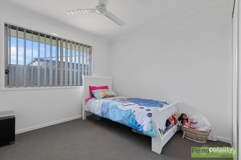 Property photo of 14 Dawes Crescent Urraween QLD 4655