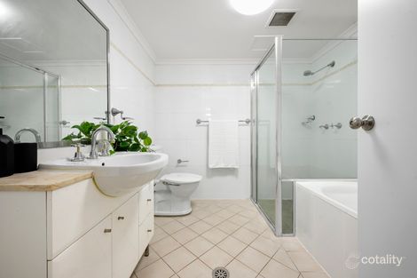 Property photo of 31/2 Pound Road Hornsby NSW 2077