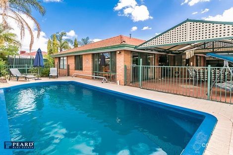 Property photo of 16 Ollera Meander Carramar WA 6031