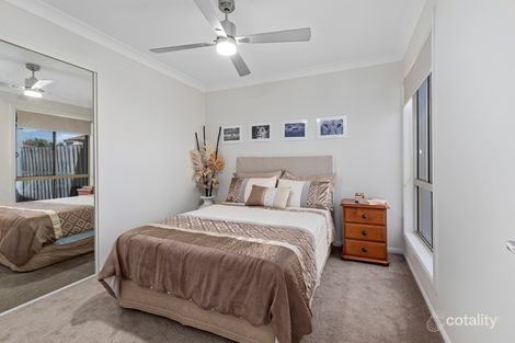 Property photo of 35 Ken Crescent Helensvale QLD 4212