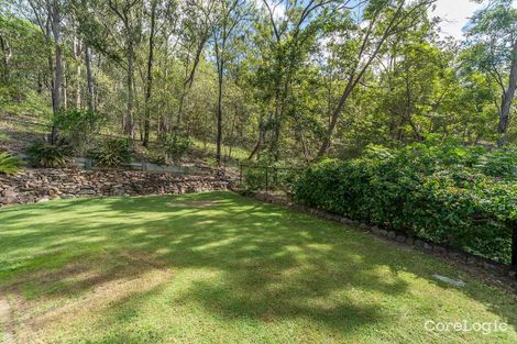 Property photo of 6 Woodbridge Place Oxenford QLD 4210