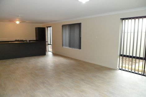 Property photo of 11 Bologna Gardens Aubin Grove WA 6164