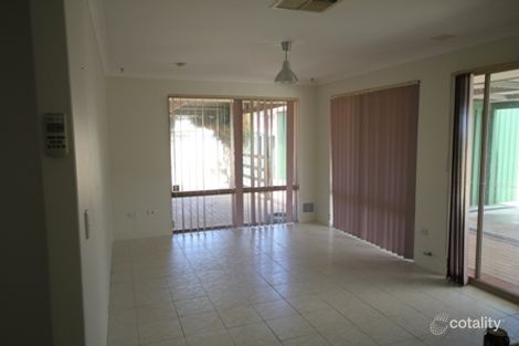 Property photo of 3 Herbert Court Brookdale WA 6112