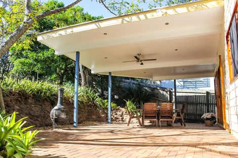 Property photo of 220 Rainbow Street Sandgate QLD 4017