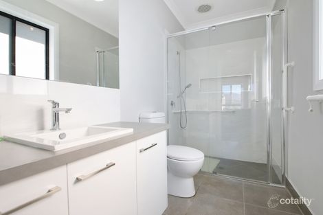Property photo of 8 Easton Lane Leneva VIC 3691
