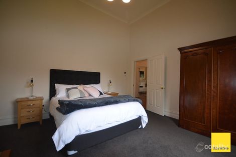 Property photo of 31 Russell Street Quarry Hill VIC 3550