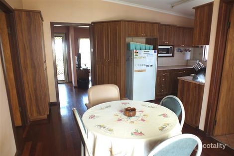 Property photo of 38 Minor Road Orana WA 6330