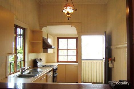 Property photo of 59 Windsor Road Red Hill QLD 4059