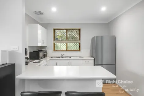Property photo of 3/12 Bellbird Close Barrack Heights NSW 2528