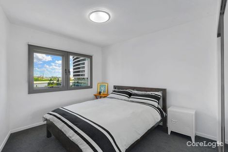 Property photo of 33/482 Upper Roma Street Brisbane City QLD 4000