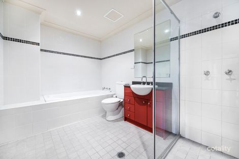 Property photo of 9/28-32 Sturdee Parade Dee Why NSW 2099