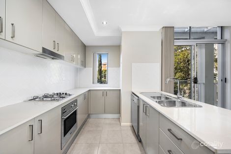 Property photo of 9/28-32 Sturdee Parade Dee Why NSW 2099