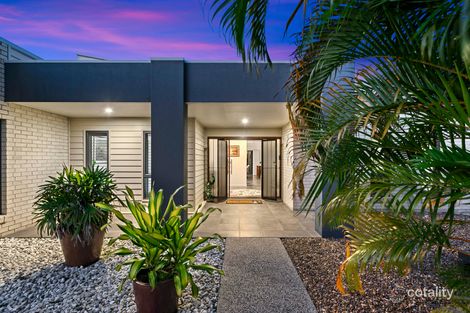 Property photo of 17A Senorita Parade Urangan QLD 4655