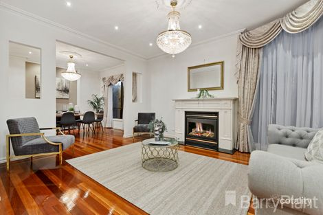 Property photo of 26 Maculata Grove Bundoora VIC 3083