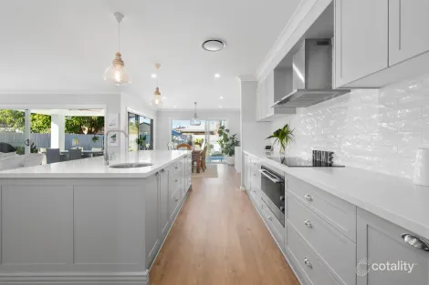 Property photo of 35 Circular Avenue Sawtell NSW 2452