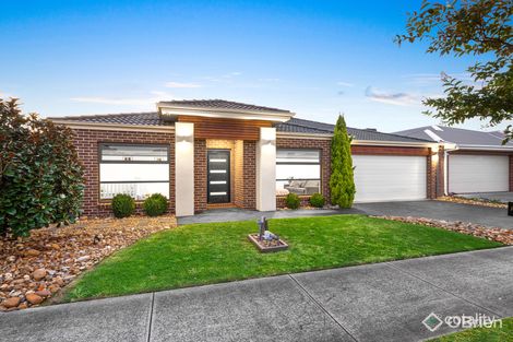 Property photo of 9 Turano Way Clyde North VIC 3978