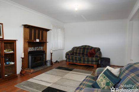 Property photo of 16 Imperial Avenue Wandin North VIC 3139