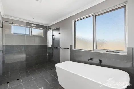 Property photo of 2 Albion Road Byford WA 6122