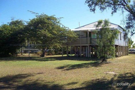 7 York St, Queenton, QLD 4820