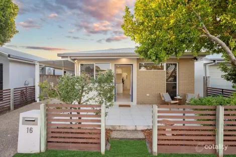 Property photo of 16 Mainwaring Way Oonoonba QLD 4811