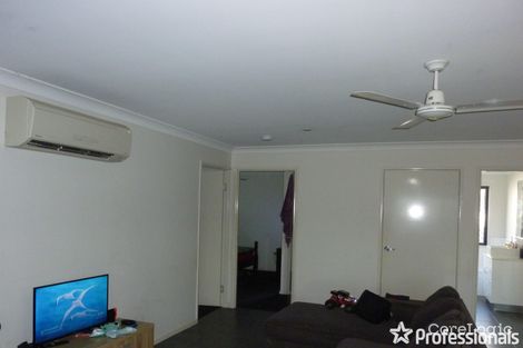 Property photo of 72 Makybe Diva Drive Ooralea QLD 4740