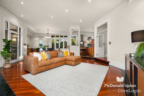 Property photo of 32 Ardmillan Road Moonee Ponds VIC 3039