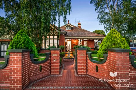 Property photo of 32 Ardmillan Road Moonee Ponds VIC 3039