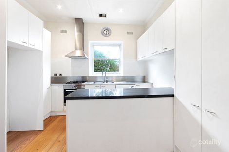 Property photo of 39 Aileen Avenue Caulfield South VIC 3162