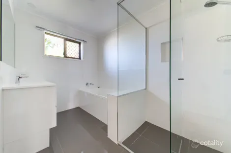 Property photo of 26 Naroon Crescent Wurtulla QLD 4575