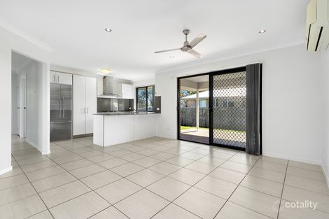 Property photo of 16 Samuel Court Yamanto QLD 4305