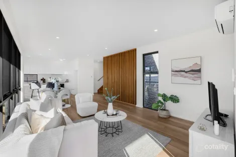 Property photo of 3/8 Aurora Close Mawson ACT 2607