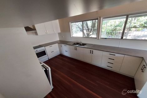 Property photo of 1 Fraser Court Dysart QLD 4745