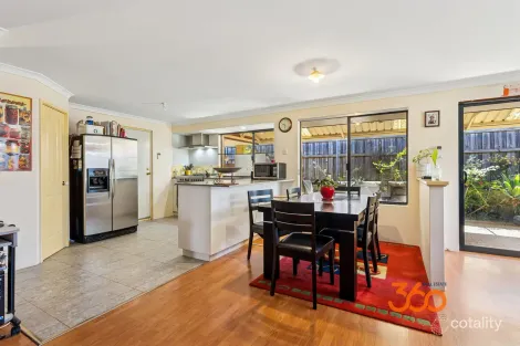 Property photo of 7 Riverina Drive Ellenbrook WA 6069