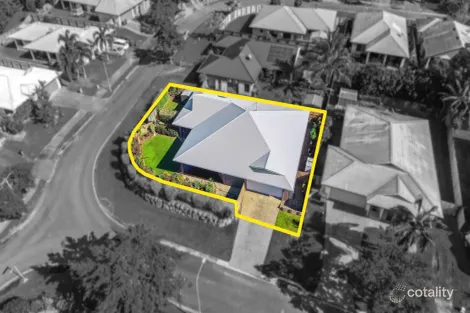 Property photo of 17 Roderick Street Bentley Park QLD 4869