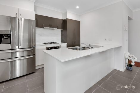 Property photo of 12 Tindale Boulevard Werribee VIC 3030