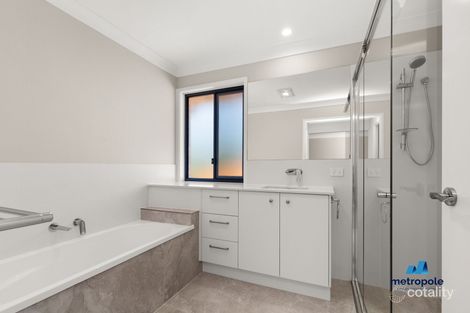 Property photo of 35 Taylor Street Wavell Heights QLD 4012