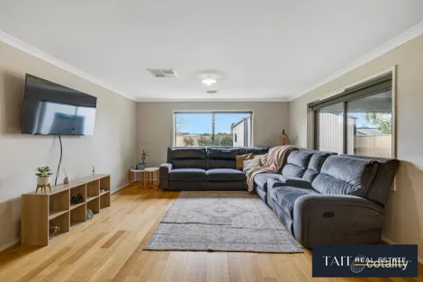 Property photo of 46 Thomas Wedge Drive Wangaratta VIC 3677