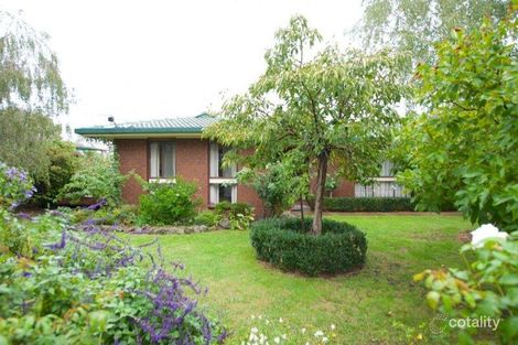 3 Highland Cres, West Wodonga, VIC 3690