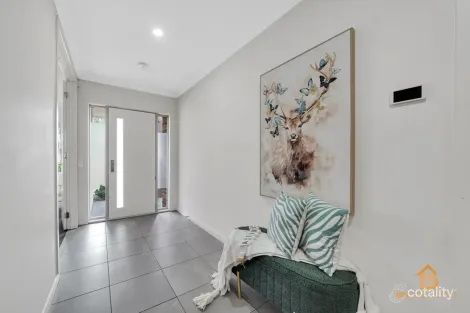 Property photo of 24 Rapa Drive Tarneit VIC 3029